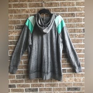 Maurices Light Weight Hoodie Size 3